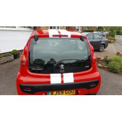 Peugeot 107 with Low mileage at 35900 and full service history and MOT until march 2017.