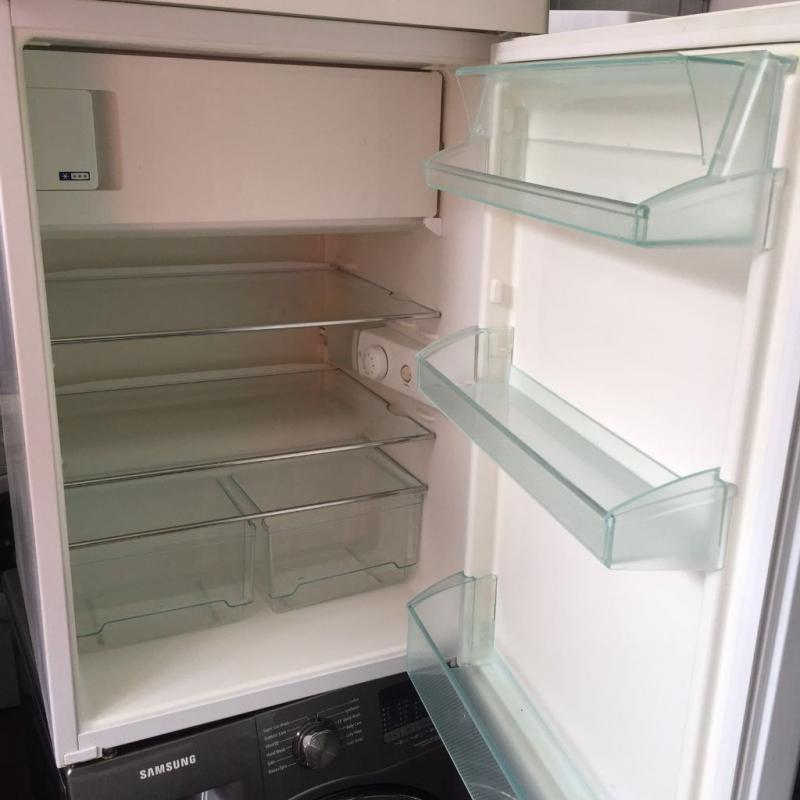 Fridge for under counter white with ice box Liebherr comfort free delivery if local
