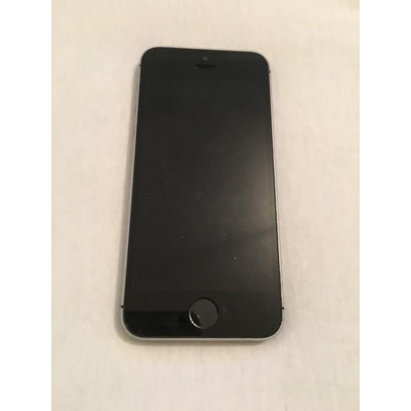 iPhone 32gb 5s Space Grey o2 (working - good condition)