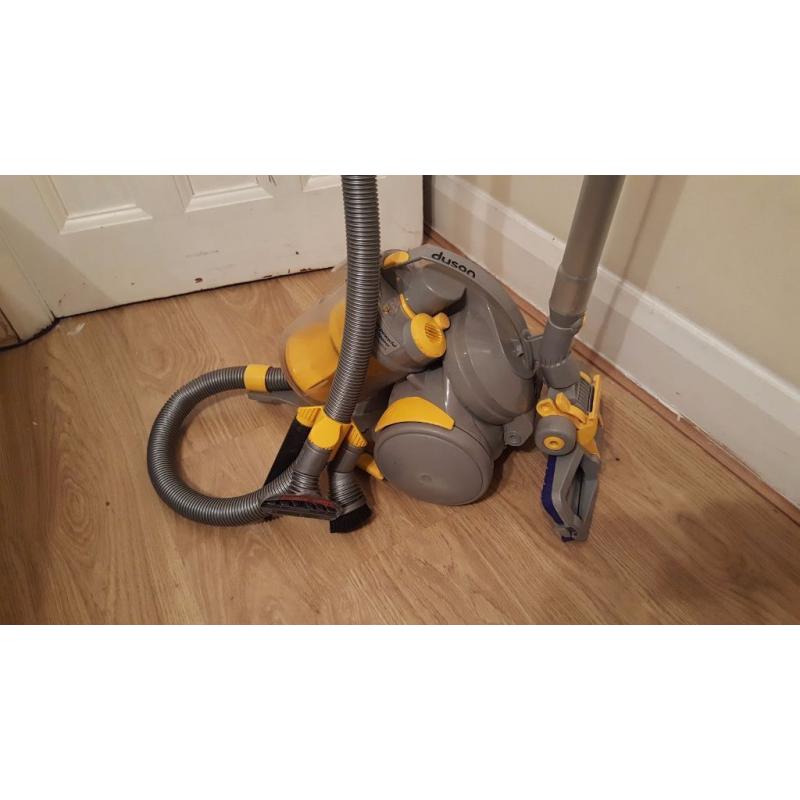 Dyson DC05 Silver/Yellow Canister Vacuum cleaner+tools