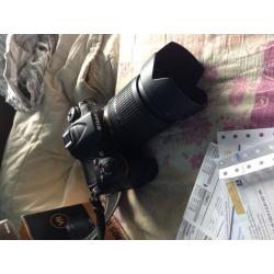 Secondhand fully boxed Nikon D7100 18-105mm VR kit