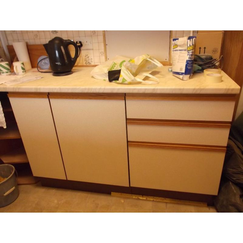 Assorted Kitchen Units For Sale
