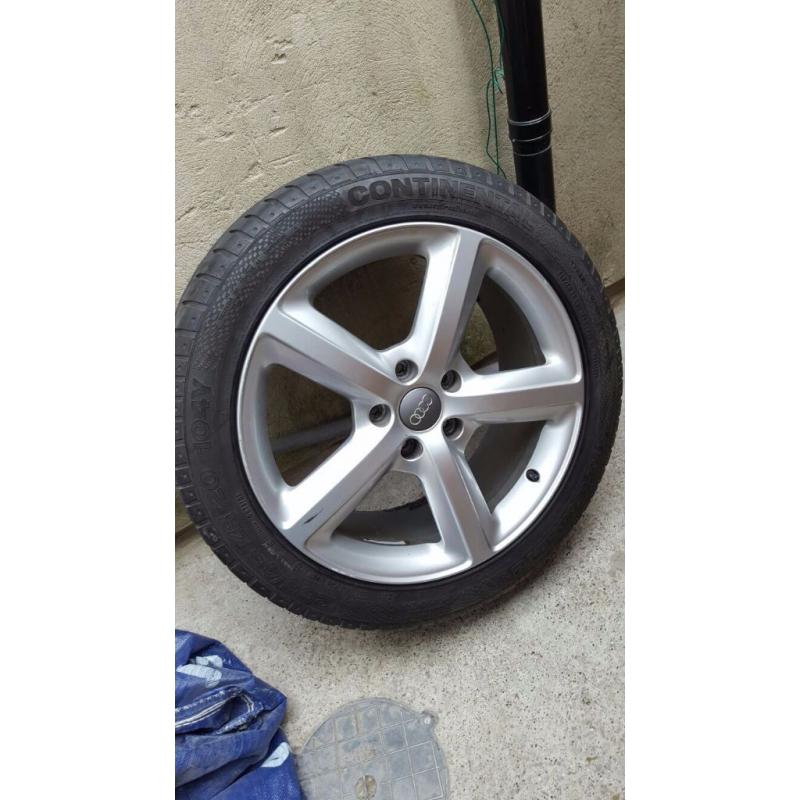 20inch audi q7 sline alloys with tyres.