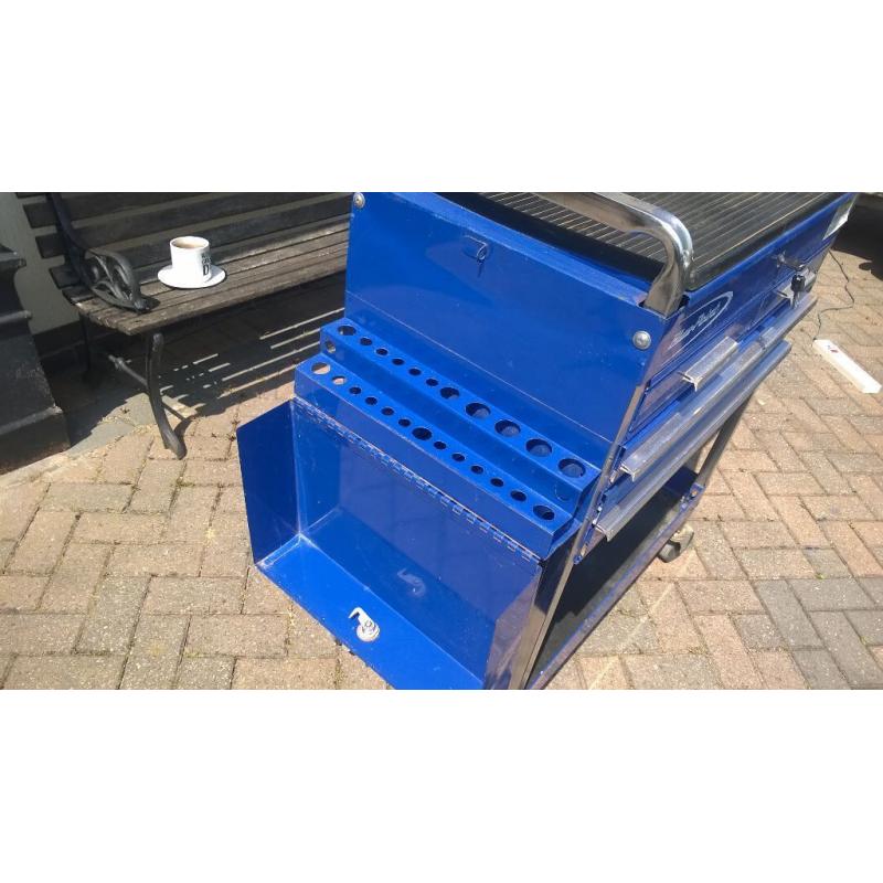 Bluepoint Tool Box Service Trolley Snap-on with selection of sockets etc