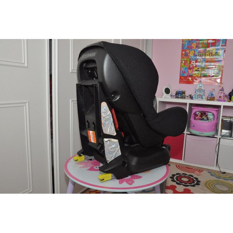 Two Isofix Group 1 car seats - 1 Britax & 1 Maxi Cosi - sold either as pair, or separately