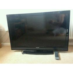 Toshiba 40"lcd 1080p full HD with 2 usb slots & built in freeview stunning condition