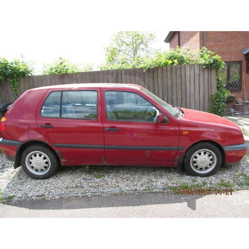 VW GOLF GL. 1781 CC. Much loved in its day and needs another owner who can restore. Red with Sunroof