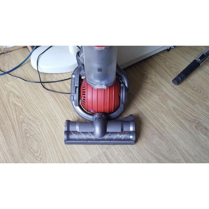 Dyson dc24 lightweight bagless vacuum cleaner+ tools,clean condition with tools