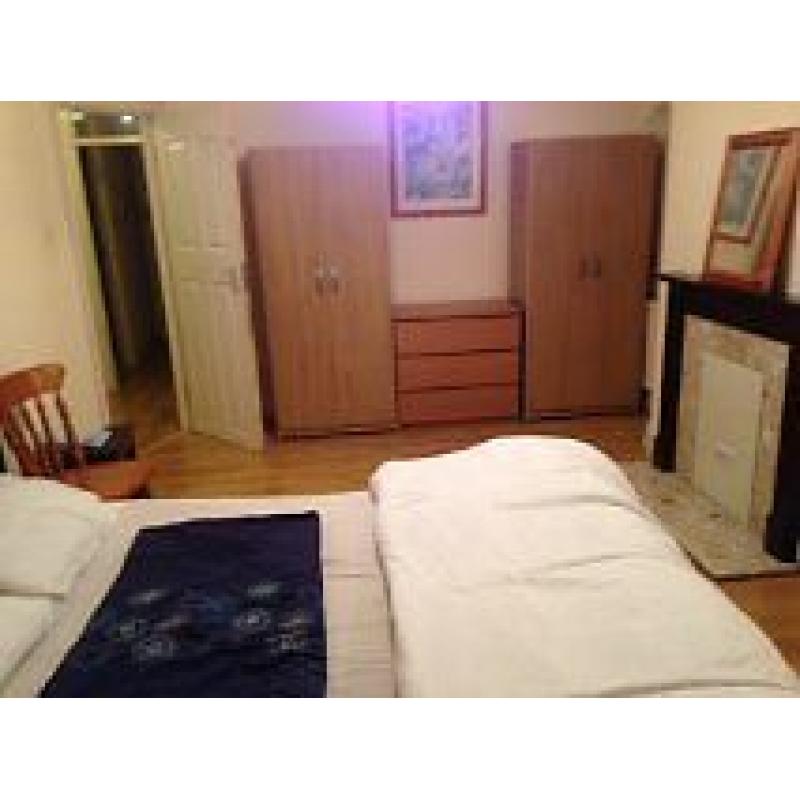 Very Large Double Room! All bills included!