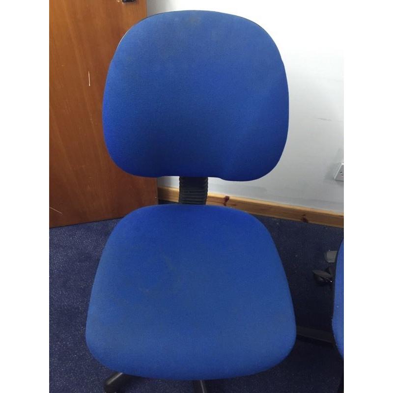 Blue swivel chairs & desk for bargain price