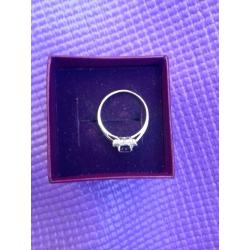 9k White Gold Cubic zirconia With Purple Sapphire Ring ,O Size, excellent Condition