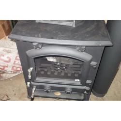 New Wood and coal burning cast iron stove Clarke Regal 11