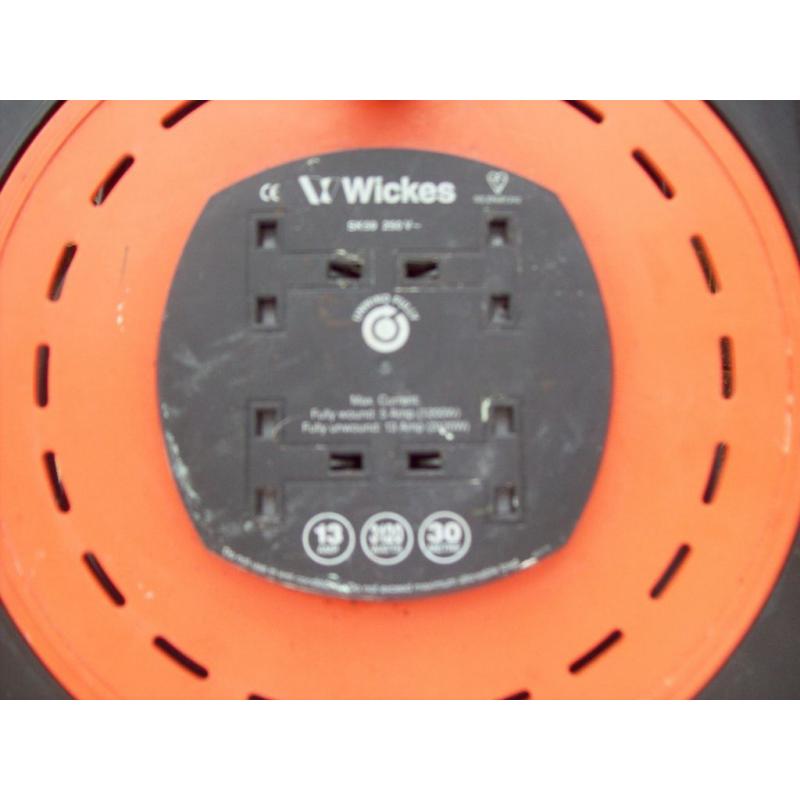 Wickes 30m Cable Extension Reel