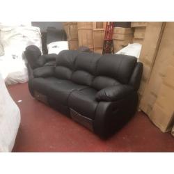 BOURNEMOUTH LEATHER RECLINER DEAL - DELIVERED - BRAND NEW - TRADE PRICES !!