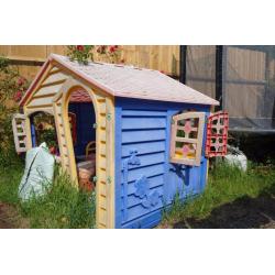 outdoor play house