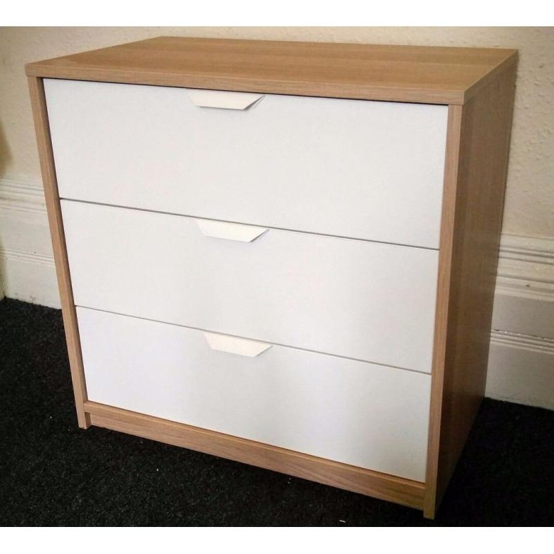 Chest of drawers - sturdy, clean 3 drawer chest in white and beech
