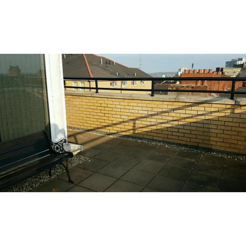 SWAP ONLY 2 bed penthouse springfield road