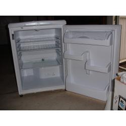 Hot point fridge, less than 2 years old