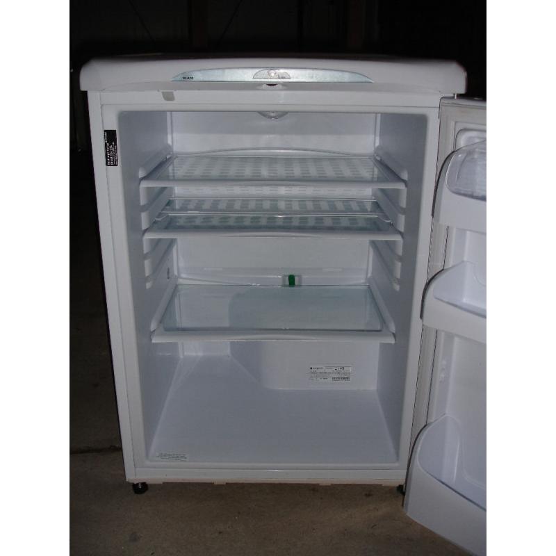 Hot point fridge, less than 2 years old