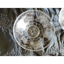 9 Vintage Decorative Glass Bowls for Wedding Centrepieces