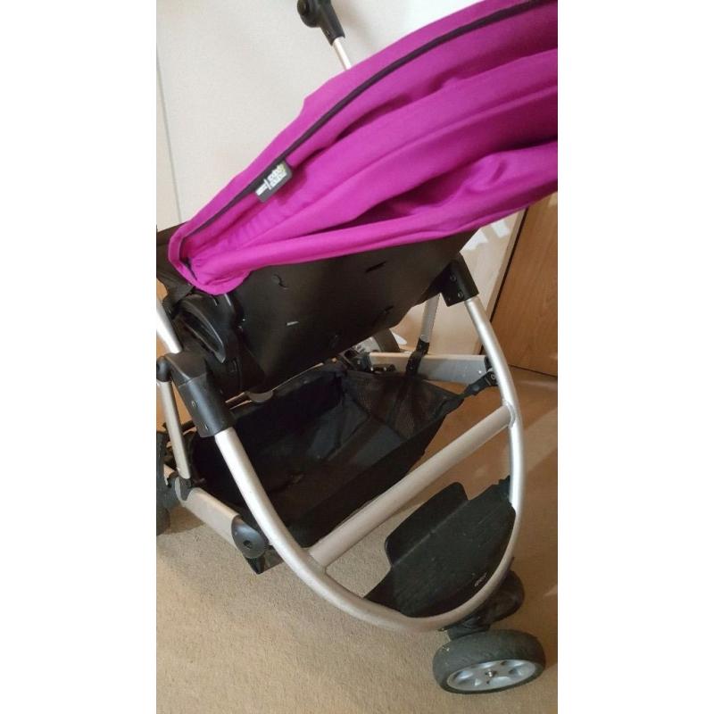 Mamas and papas zoom travel set buggy carseat