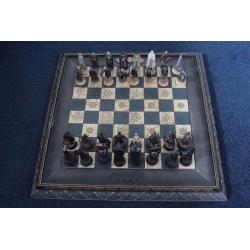 Complete Eaglemoss Lord of The Rings Chess Set