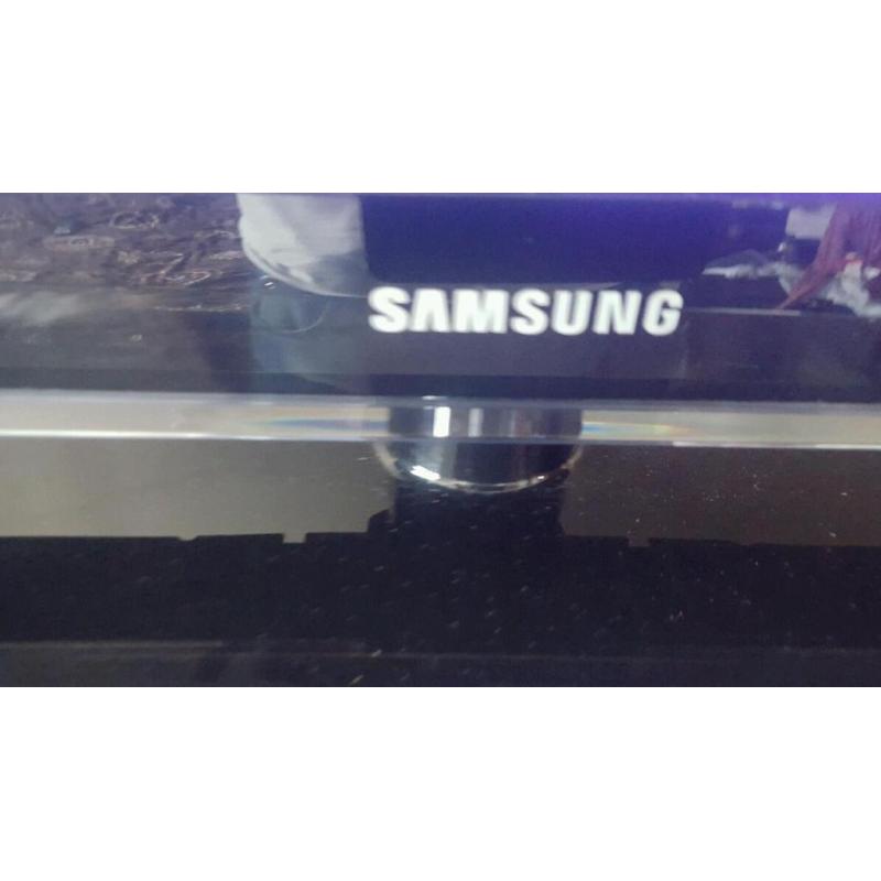 Samsung 40"tv full HD 1080p hdmi USB freeview