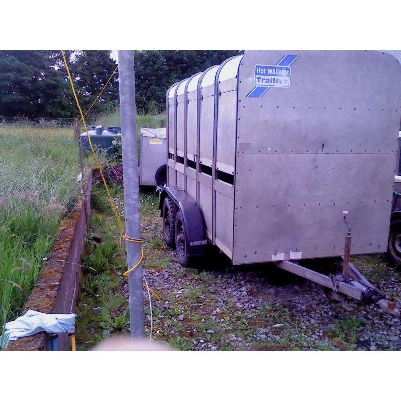 10 x 5 ifor williams cattle trailer, lights and brakes working, good condition