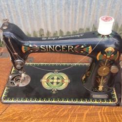 Singer sewing machine approx 100 years old