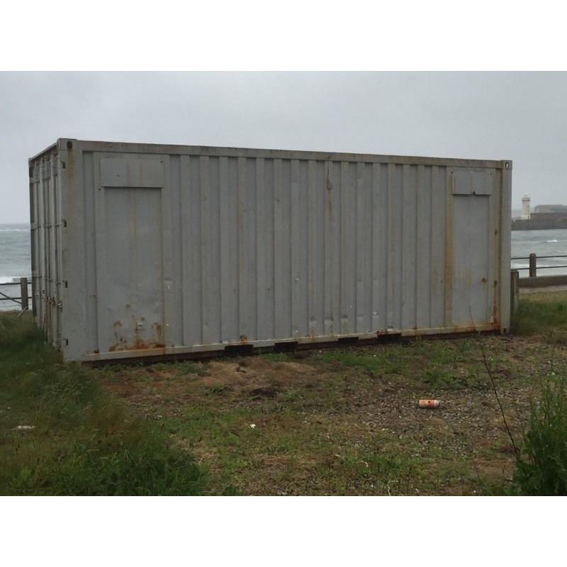 20ft x 8ft Storage/shipping container FOR SALE Buckie