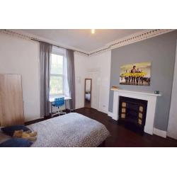 Beautiful room available to rent in excellent West end/City Centre location (G4 9BS)
