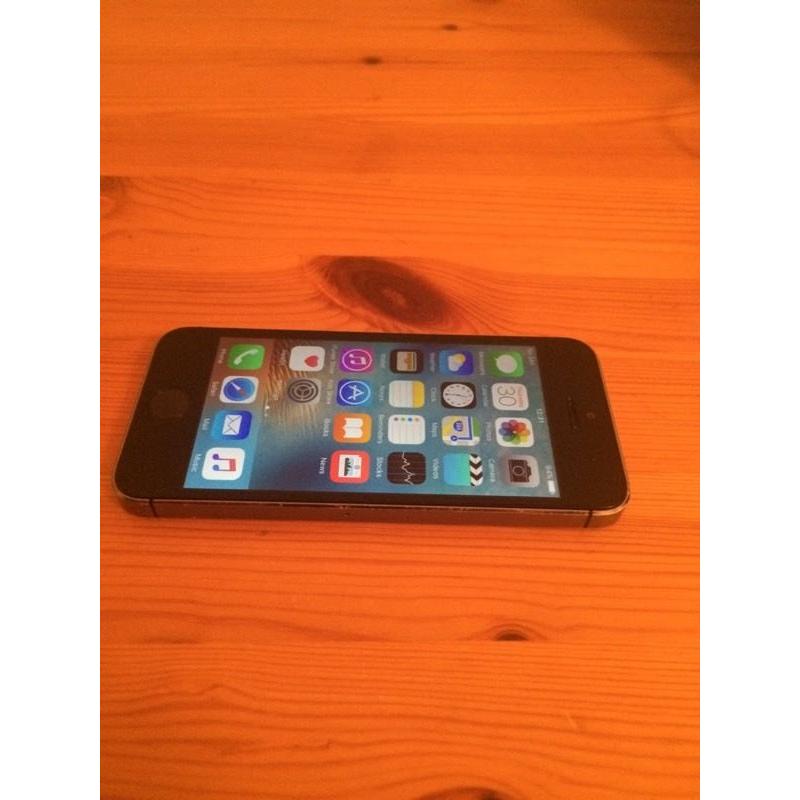 Black/ grey iPhone 5s (EE, free delivery, more phones available)