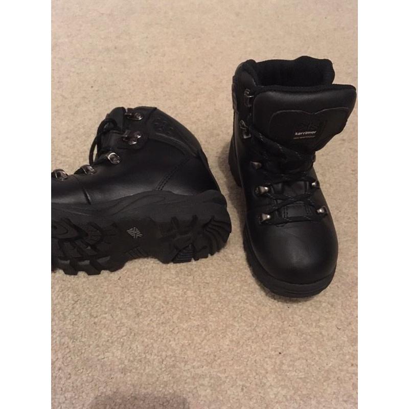Infant Karrimor hiking boots size 10, excellent condition!