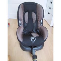 Maxi Cosi Priorifix Isofix Car Seat - Group 1, 9 months to 4 years