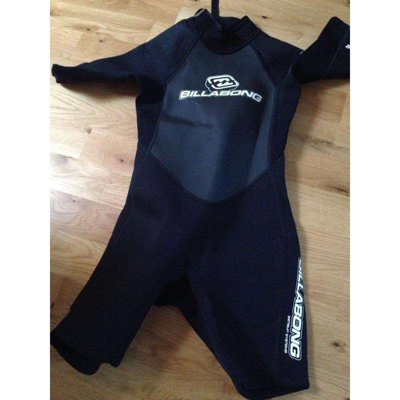 Childs Billabong wetsuit size 6-8 years