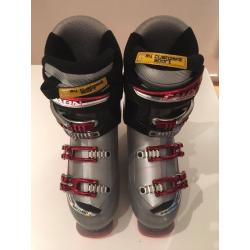 Salomon CF Mission Ski Boots Size 25.5 Like New