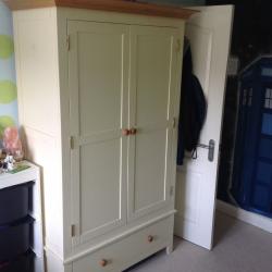 Bedroom furniture comprising of bed, wardrobe and chest of drawers