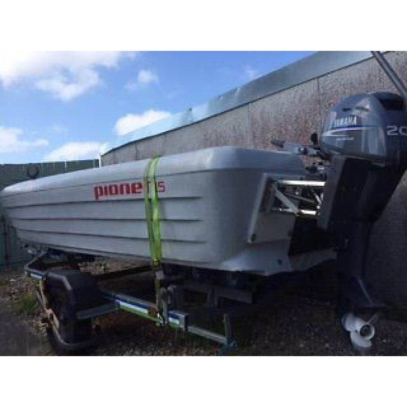 Pioner 15 Boat For Sale, Very Good Condition