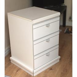 Chest of Drawers for sale