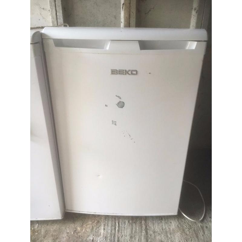 Beko LA120W white fridge for sale - fits under standard counter