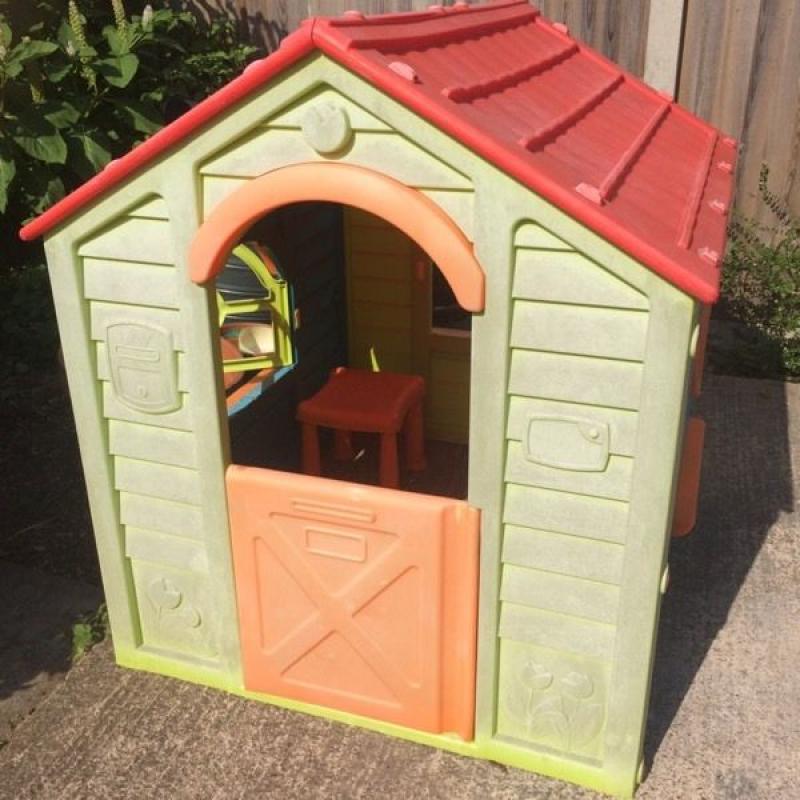 Children's outdoor plastic play house
