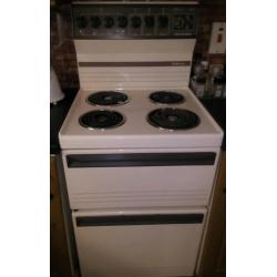 Cooker with double oven