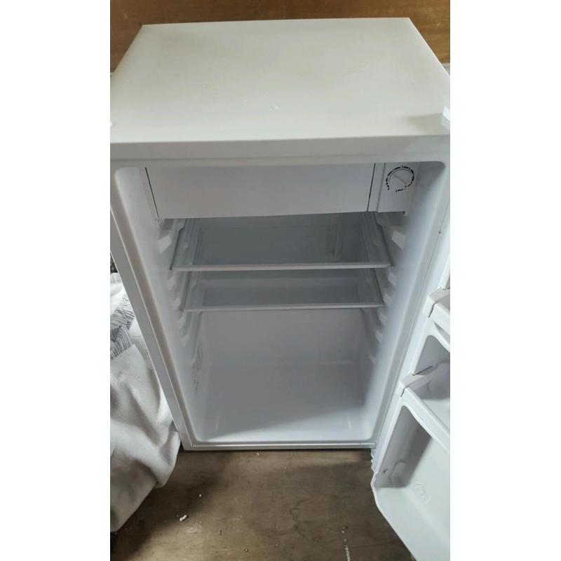 Fridge master undercounter fridge freezer can deliver 4month old