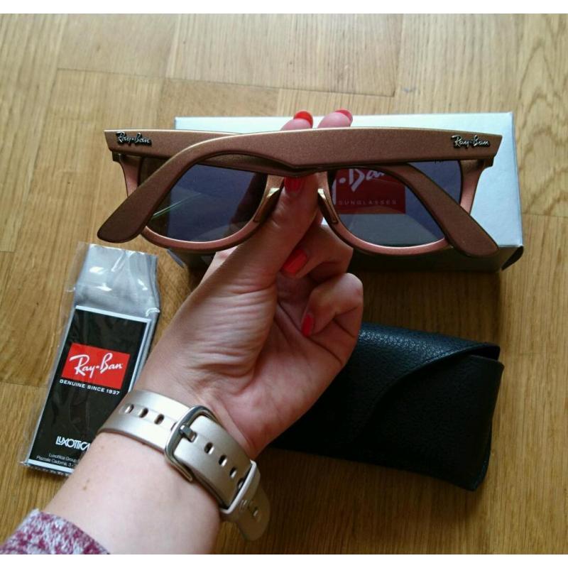 Brand new in box genuine rayban wayfarer sunglasses from limited edition cosmo collection