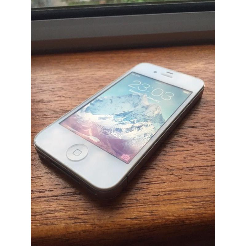 iPhone 4S 16GB White. Locked on EE but in perfect working order with no scratches! Comes with case