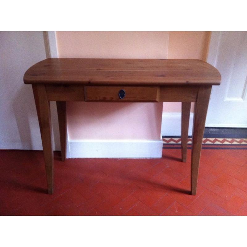 Console Hall / Dressing Table / Writing Desk / Can Deliver
