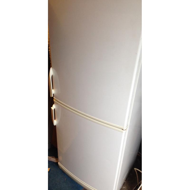 tall fridge freezer Gorenje