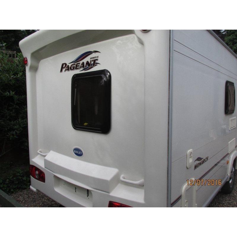 BAILEY PAGEAGANT MONARCH series 5 , 2 berth with 8FT AWNING
