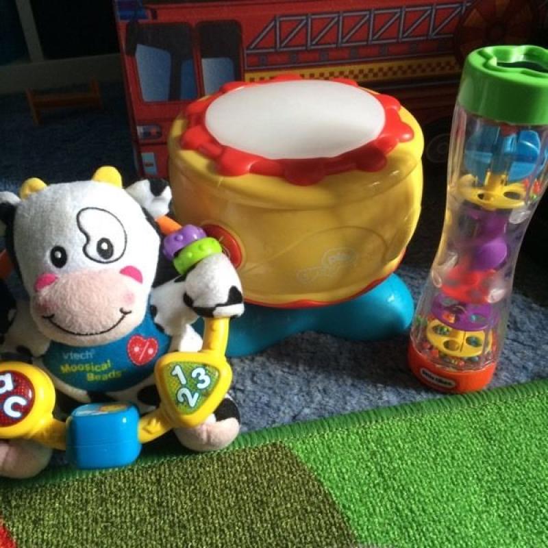 Baby sensory toys