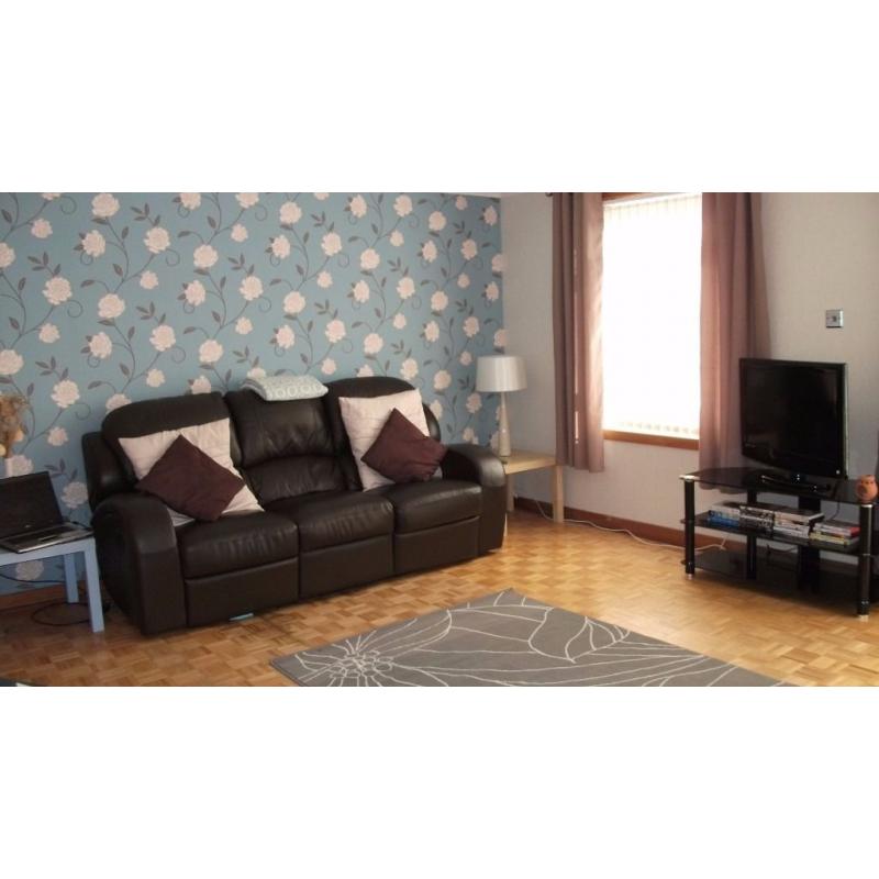 Beautiful single bedroom available for rent in New Gorbals, Near City Centre